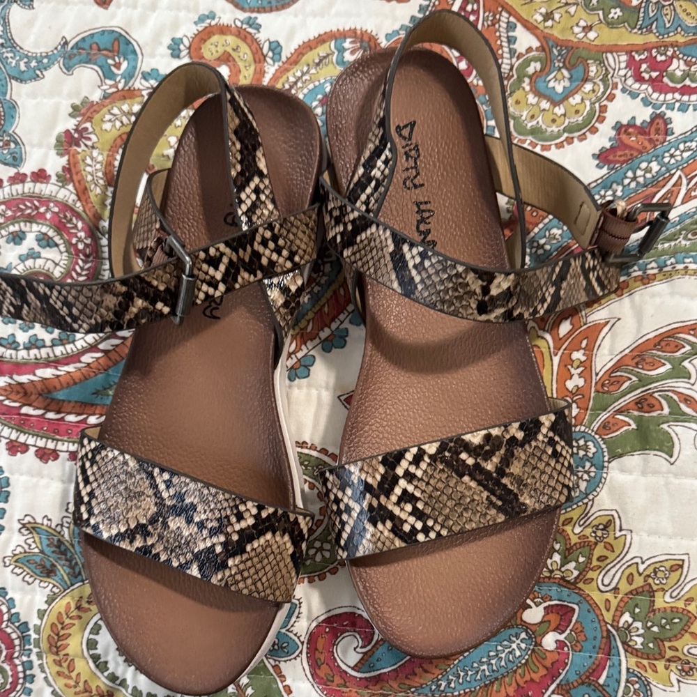 Dirty Laundry Brown and Tan Snake Sandals 7